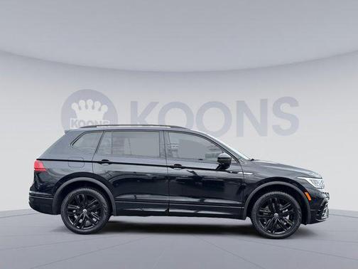 2022 Volkswagen Tiguan 2.0T SE R-Line Black 4MOTION