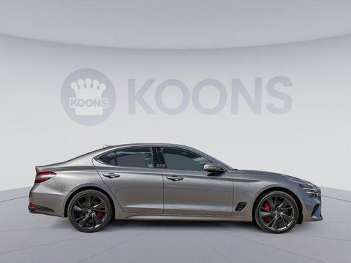 2022 Genesis G70 3.3T AWD