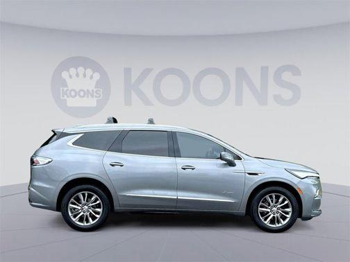 2024 Buick Enclave Avenir FWD