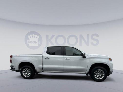 Summit White 2024 Chevrolet Silverado 1500 LT