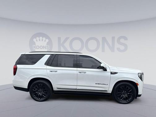 White Frost Tricoat 2023 GMC Yukon Denali Ultimate