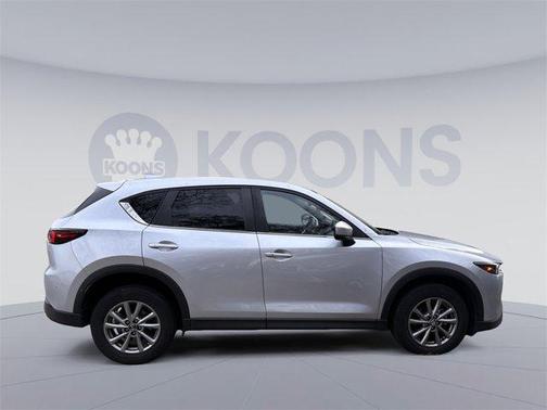 2022 Mazda CX-5 2.5 S Preferred Package