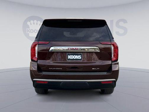 Redwood Metallic 2022 GMC Yukon SLT