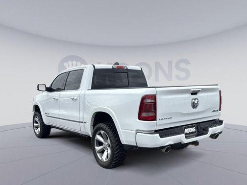 Bright White Clearcoat 2020 RAM 1500 Limited