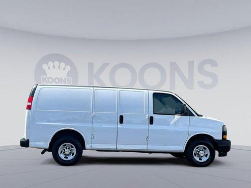 2020 Chevrolet Express 2500 RWD 2500 Regular Wheelbase WT