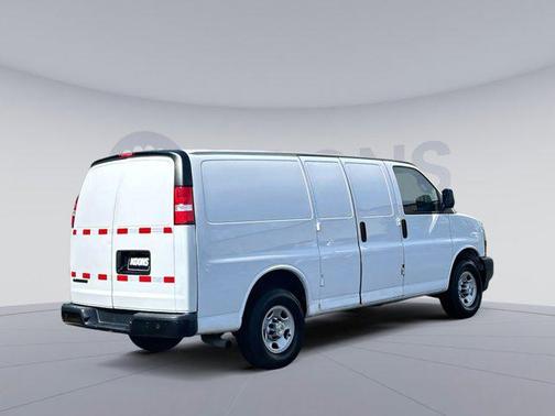 2020 Chevrolet Express 2500 RWD 2500 Regular Wheelbase WT