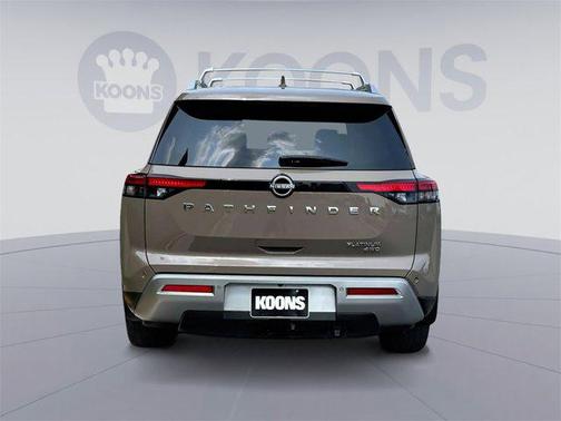 2024 Nissan Pathfinder Platinum 4WD