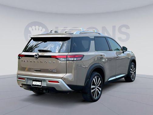 2024 Nissan Pathfinder Platinum 4WD
