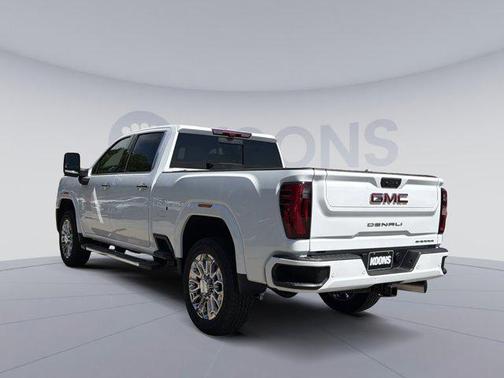 Summit White 2026 GMC Sierra 2500 Denali