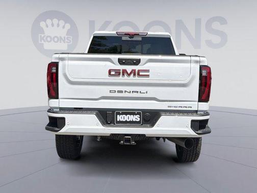 Summit White 2026 GMC Sierra 2500 Denali