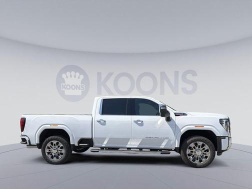 Summit White 2026 GMC Sierra 2500 Denali