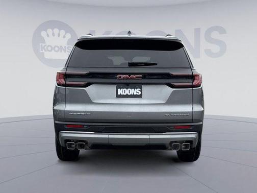 2026 GMC Acadia Elevation FWD