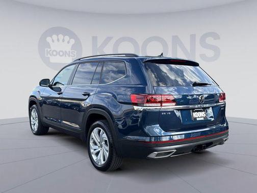 Tourmaline Blue Metallic 2022 Volkswagen Atlas 3.6L SE w/Technology
