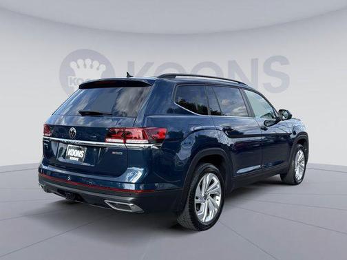 Tourmaline Blue Metallic 2022 Volkswagen Atlas 3.6L SE w/Technology