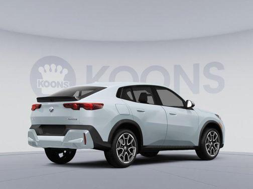 2025 BMW X2 xDrive28i