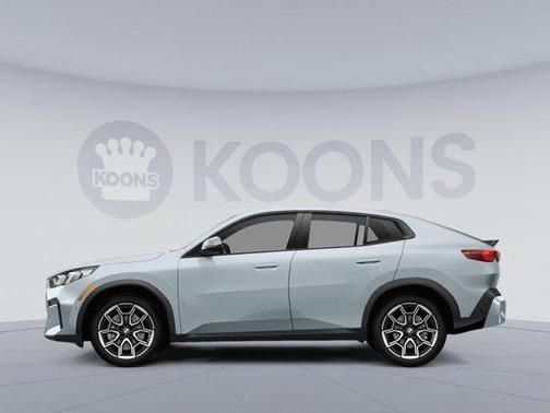 2025 BMW X2 xDrive28i