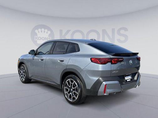 2025 BMW X2 xDrive28i