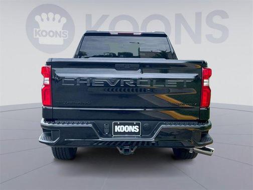 2020 Chevrolet Silverado 1500 Custom