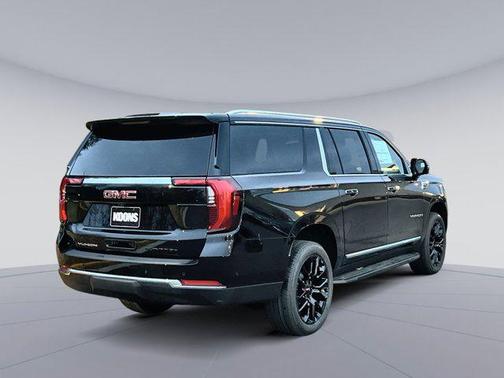 2026 GMC Yukon XL 4WD Elevation