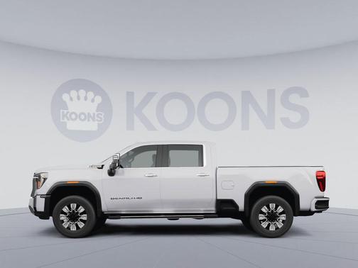 Glacier White Tricoat 2026 GMC Sierra 2500 Denali