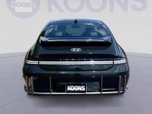 2023 Hyundai IONIQ 6 SE