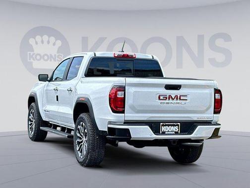 2025 GMC Canyon Denali