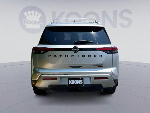 2024 Nissan Pathfinder Platinum 4WD