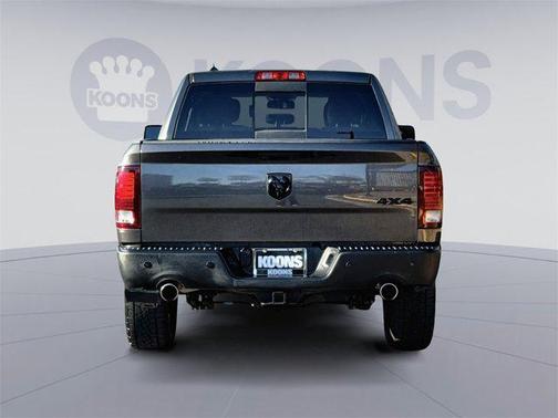 2020 RAM 1500 Classic Warlock Crew Cab 4x4 5'7' Box