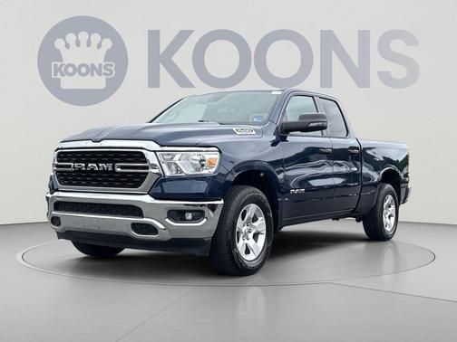 Patriot Blue Pearlcoat 2024 RAM 1500 Big Horn/Lone Star