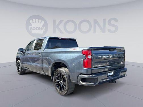 Shadow Gray Metallic 2020 Chevrolet Silverado 1500 RST