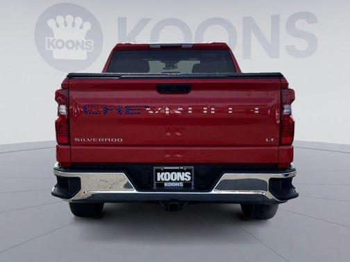 Red Hot 2022 Chevrolet Silverado 1500 LT