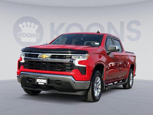 Red Hot 2022 Chevrolet Silverado 1500 LT
