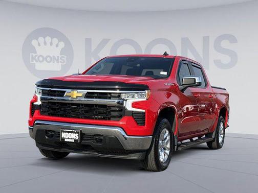 Red Hot 2022 Chevrolet Silverado 1500 LT