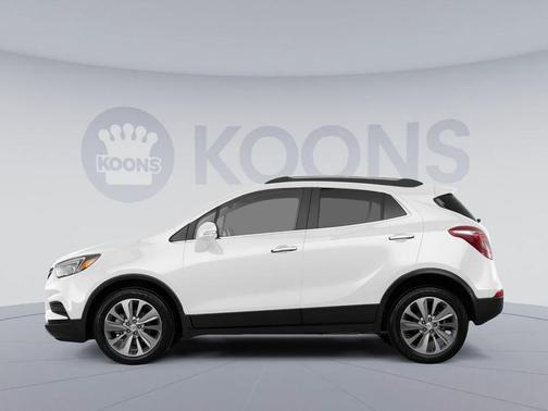 Summit White 2018 Buick Encore Preferred II