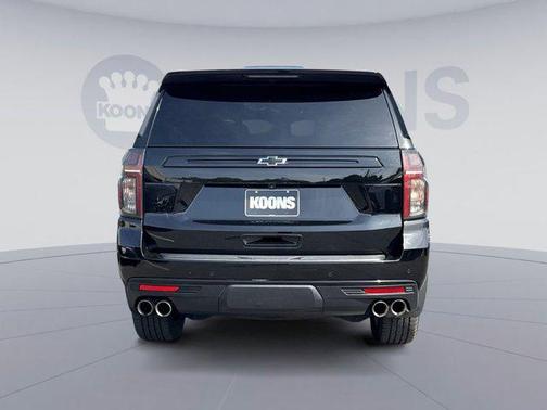 Black 2023 Chevrolet Suburban RST