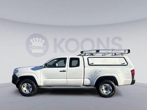 2019 Toyota Tacoma SR