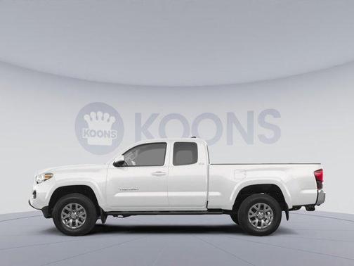 2019 Toyota Tacoma SR