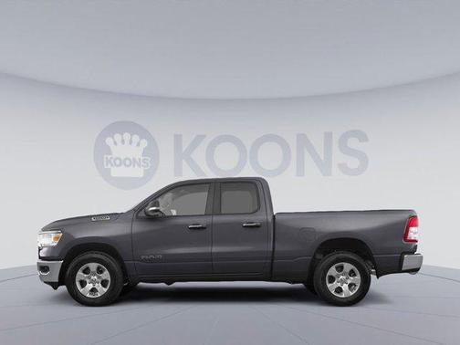 Granite Crystal Metallic Clearcoat 2023 RAM 1500 Big Horn/Lone Star
