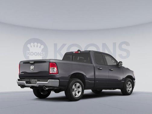 Granite Crystal Metallic Clearcoat 2023 RAM 1500 Big Horn/Lone Star