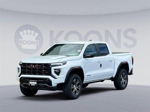 2025 GMC Canyon Base