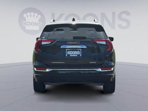 2022 GMC Terrain Denali