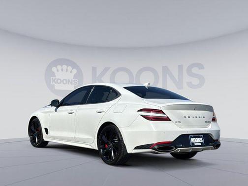2023 Genesis G70 3.3T AWD