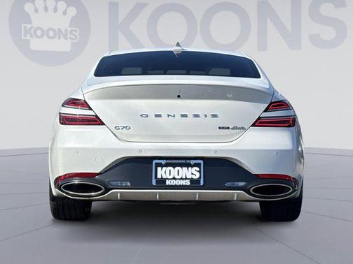 2023 Genesis G70 3.3T AWD