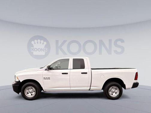 Bright White Clearcoat 2017 RAM 1500 Tradesman