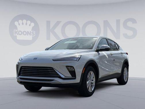 Summit White 2026 Buick Envista Preferred FWD