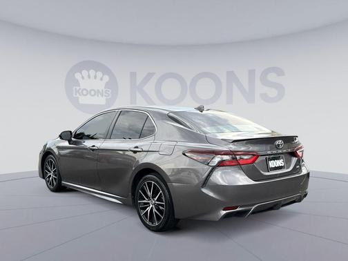 Predawn Gray Mica 2022 Toyota Camry SE