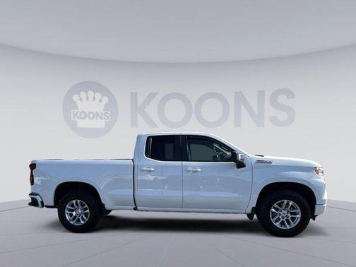 Summit White 2022 Chevrolet Silverado 1500 RST