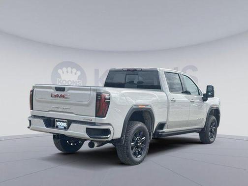2026 GMC Sierra 3500 AT4