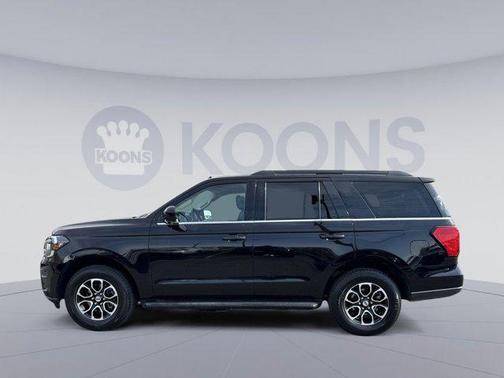 Black Metallic 2024 Ford Expedition XLT