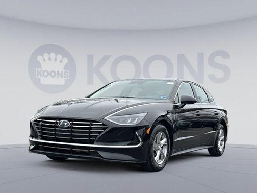 2022 Hyundai SONATA SE